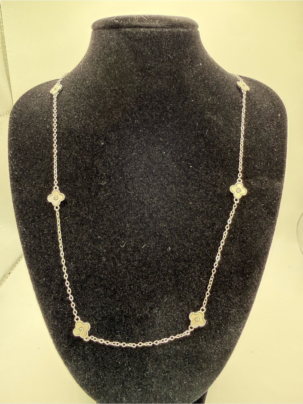 Park Lane Silver Quatrefoil Station Necklace